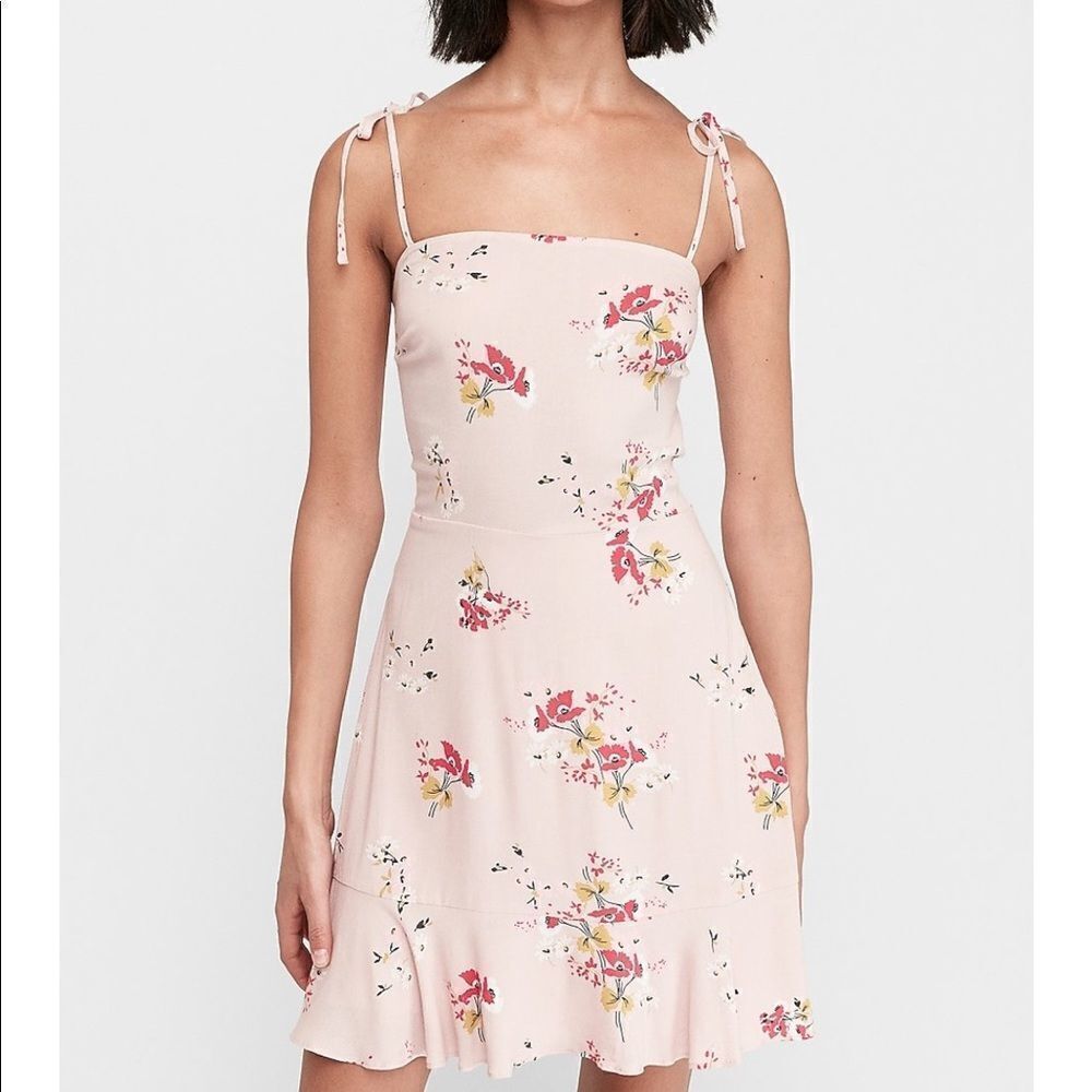 ✨ Floral Ruffle Hem Fit And Flare Dress✨